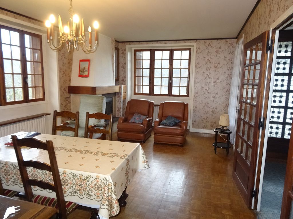 Maison de plain pied SUD CORREZE CHÉDAILLE IMMOBILIER