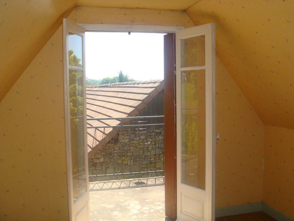 Maison ancienne ENTRE MEYSSAC ET BRIVE CHÉDAILLE IMMOBILIER